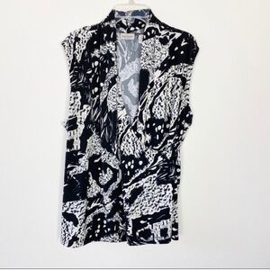 Chico’s Faux Wrap Top Black Size 2 ( Large )